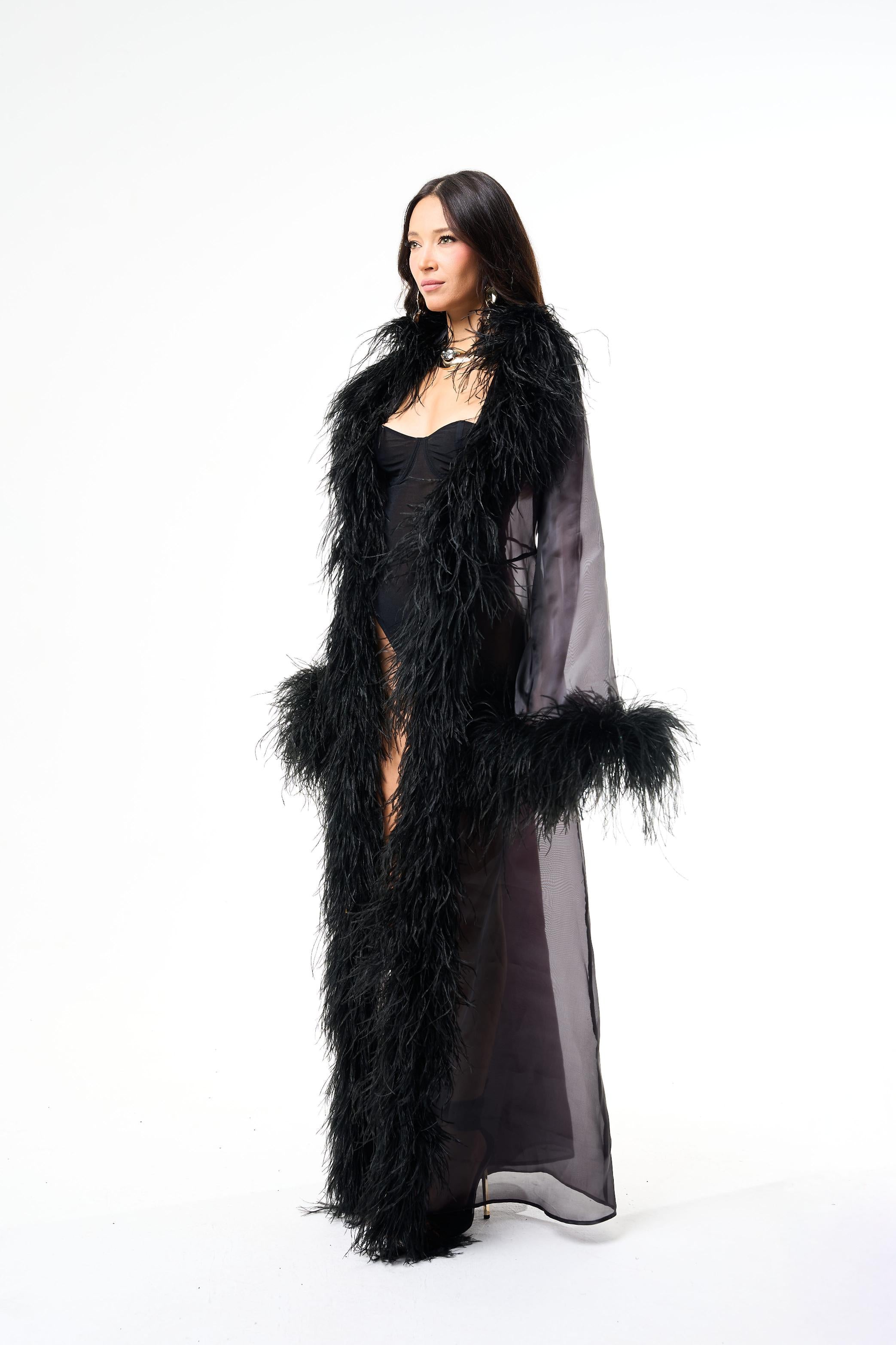 Veil of Feathers - Black